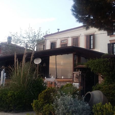 Aliye Hanim Ayvalı Exteriör bild