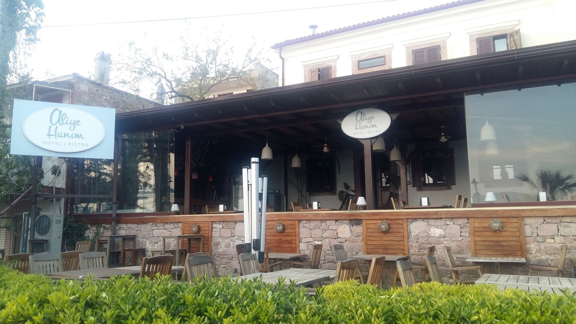 Aliye Hanim Ayvalı Exteriör bild